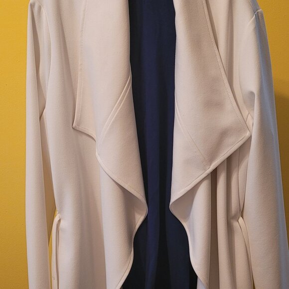 Joseph Ribkoff White Blazer - Picture 6 of 9